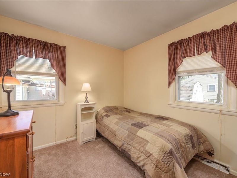 23216 Mildred Avenue , North Olmsted, OH 44070 Photo 19