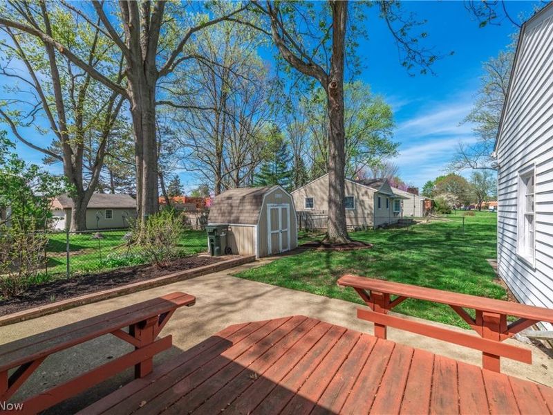 23216 Mildred Avenue , North Olmsted, OH 44070 Photo 37