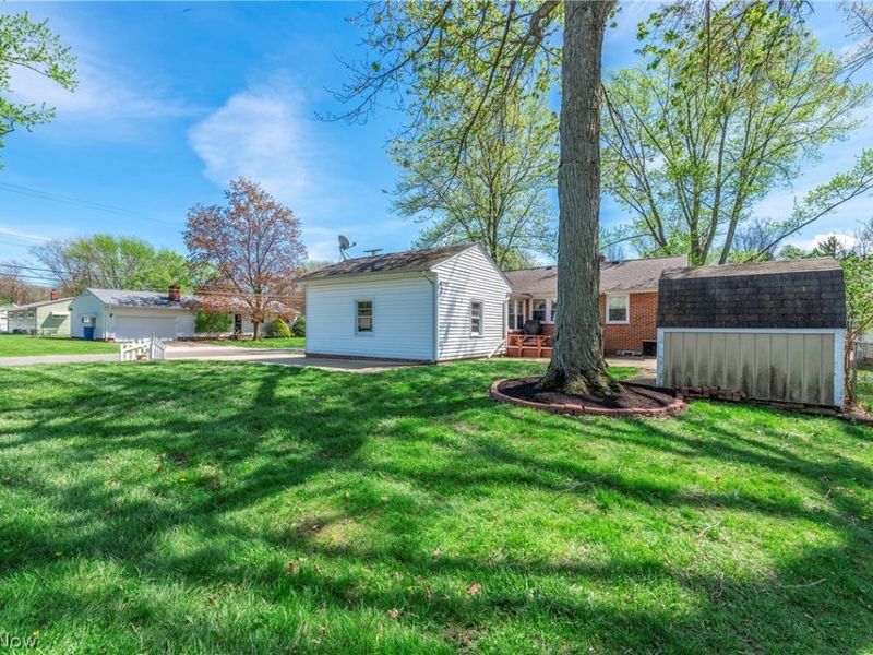 23216 Mildred Avenue , North Olmsted, OH 44070 Photo 44