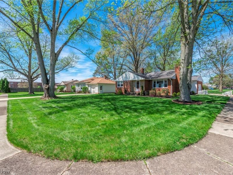 23216 Mildred Avenue , North Olmsted, OH 44070 Photo 47