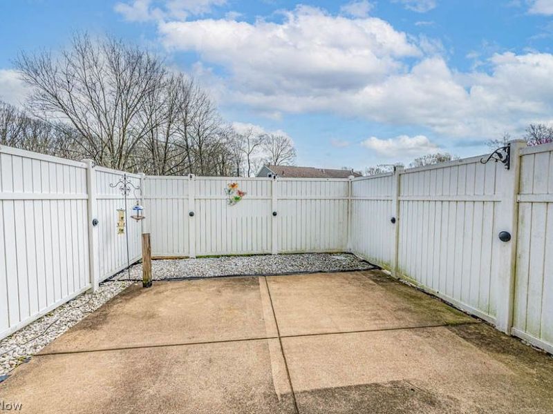 3149 Ivy Hill Circle, Unit C, Cortland, OH 44410 Photo 34