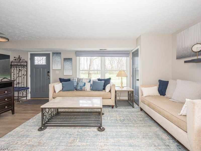 3149 Ivy Hill Circle, Unit C, Cortland, OH 44410 Photo 6