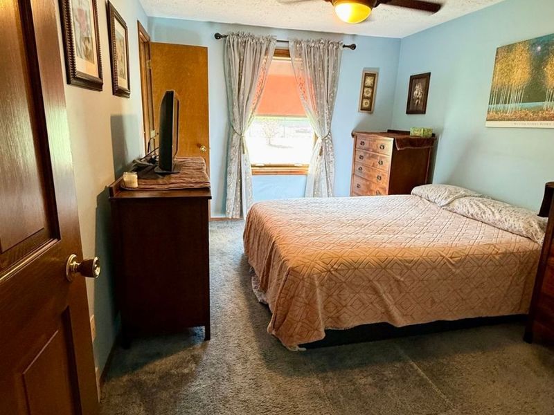 6633 Allandale Drive , Amherst, OH 44001 Photo 15