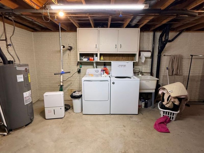 6633 Allandale Drive , Amherst, OH 44001 Photo 34