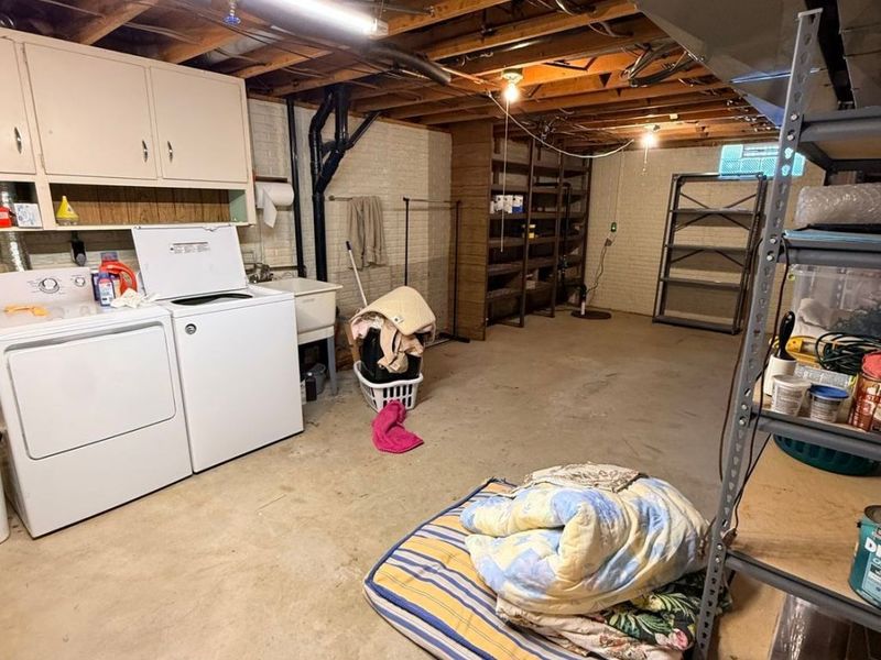 6633 Allandale Drive , Amherst, OH 44001 Photo 35