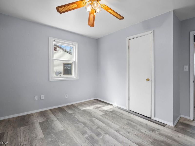 147 Lexington Avenue , Elyria, OH 44035 Photo 14