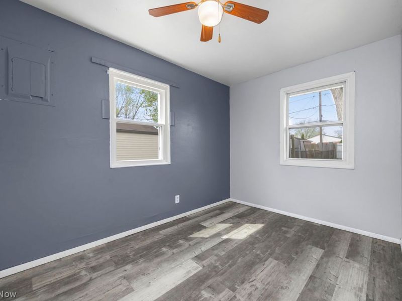 147 Lexington Avenue , Elyria, OH 44035 Photo 18