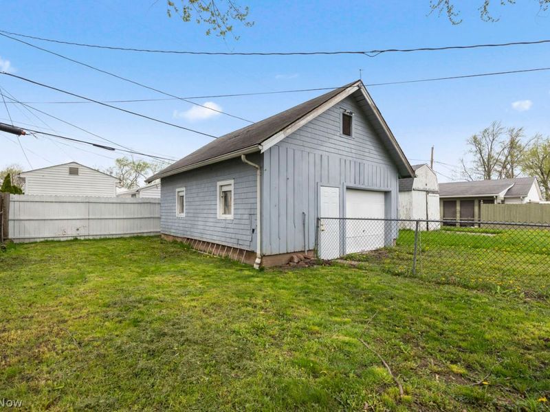 147 Lexington Avenue , Elyria, OH 44035 Photo 26