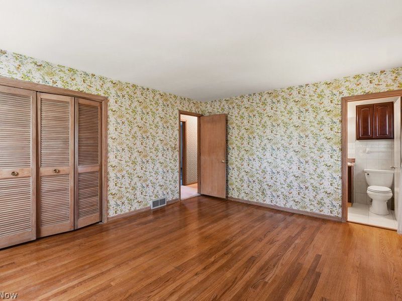 171 Hiram College Drive, Sagamore Hills, OH 44067 Photo 22