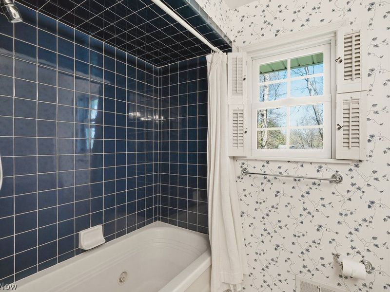 171 Hiram College Drive, Sagamore Hills, OH 44067 Photo 27