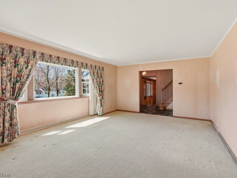 171 Hiram College Drive, Sagamore Hills, OH 44067 Photo 5