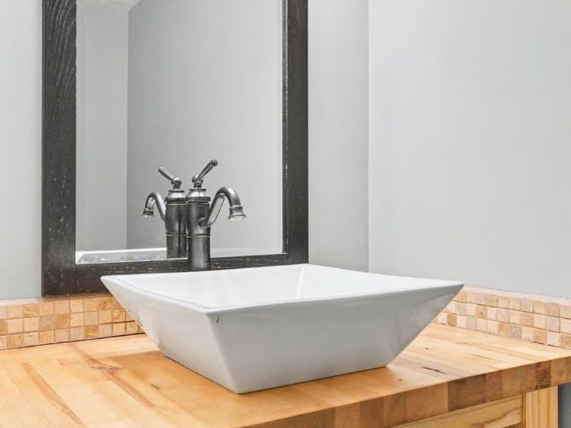 1481 Munroe Falls Avenue , Cuyahoga Falls, OH 44221 Photo 10