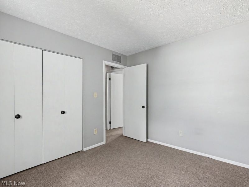 1481 Munroe Falls Avenue , Cuyahoga Falls, OH 44221 Photo 14