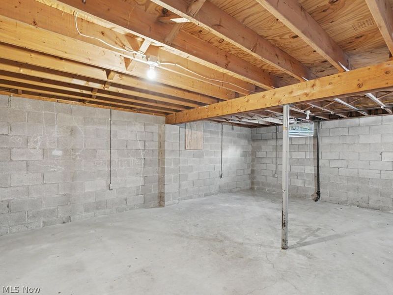 1481 Munroe Falls Avenue , Cuyahoga Falls, OH 44221 Photo 16