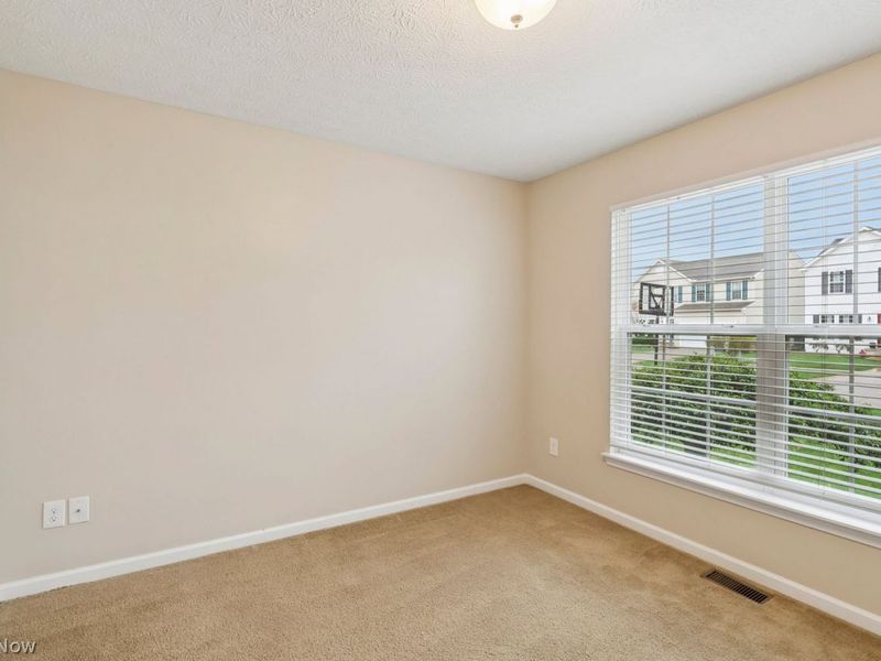 4636 Fields Way , Lorain, OH 44053 Photo 21