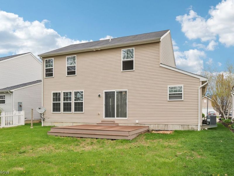 4636 Fields Way , Lorain, OH 44053 Photo 48