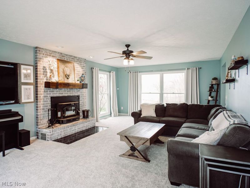 2820 Dock Side Drive, Lake Milton, OH 44429 Photo 12