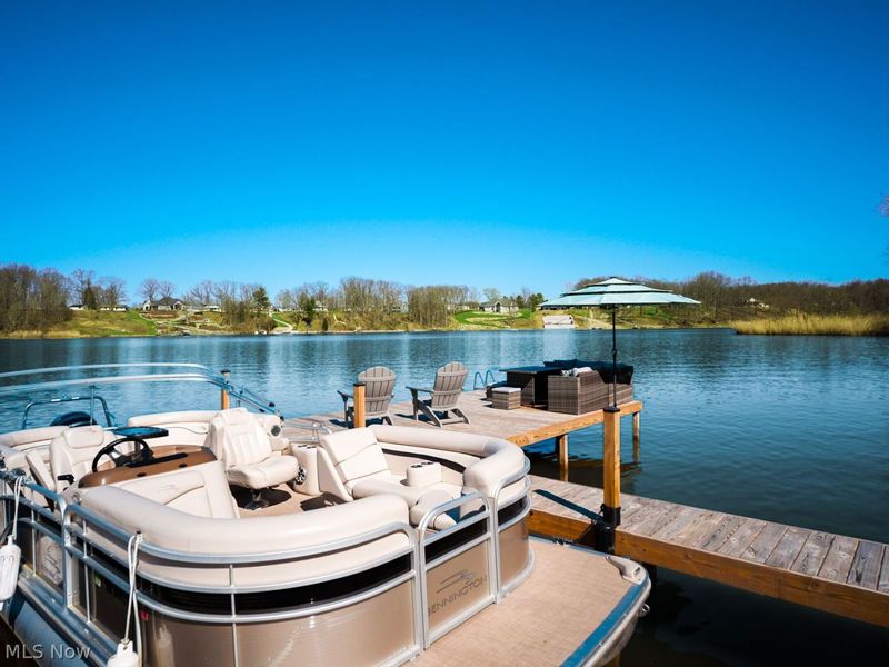 2820 Dock Side Drive, Lake Milton, OH 44429 Photo 8