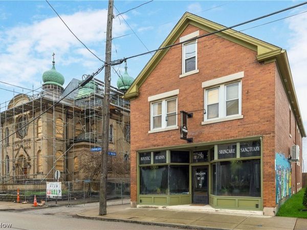 751 Starkweather , Cleveland, OH 44113