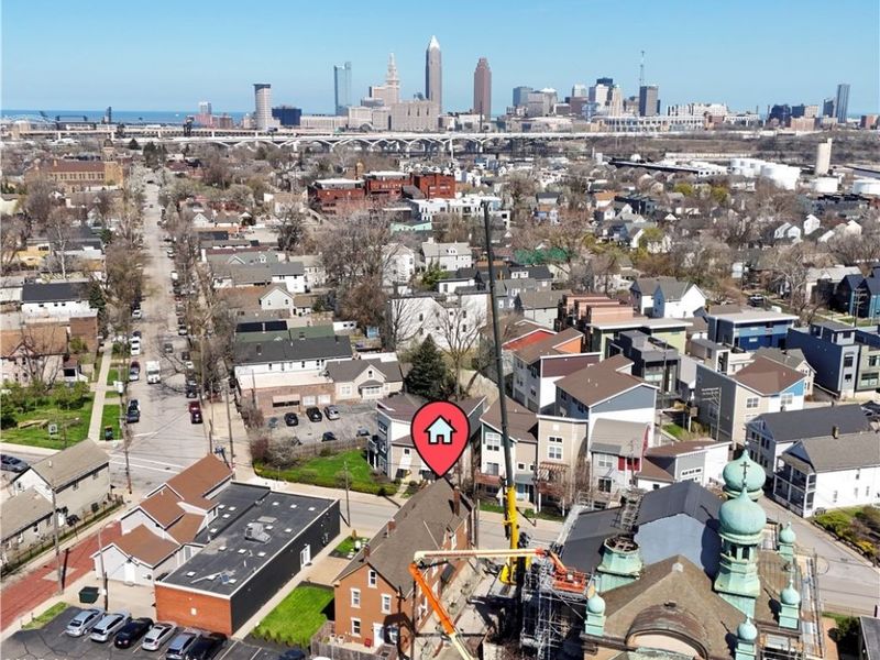 751 Starkweather, Cleveland, OH 44113 Photo 3