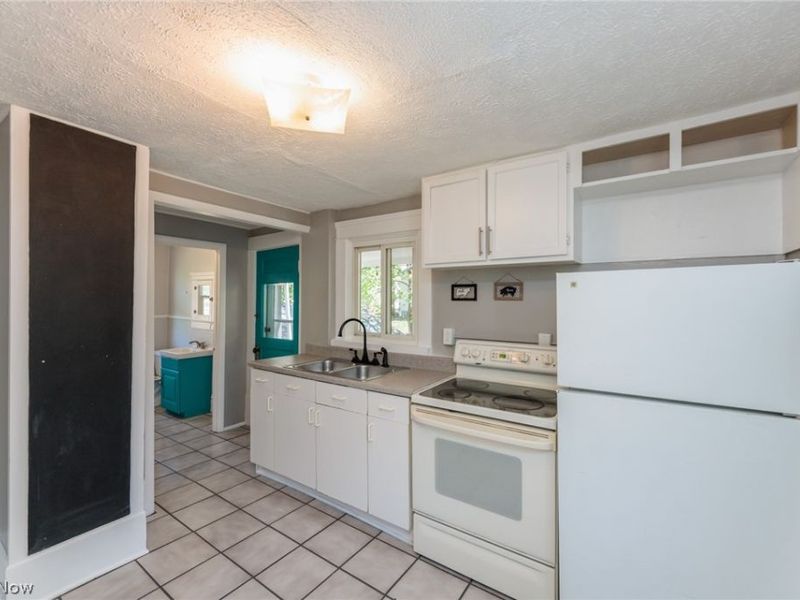 325 Para Avenue, Akron, OH 44305 Photo 33