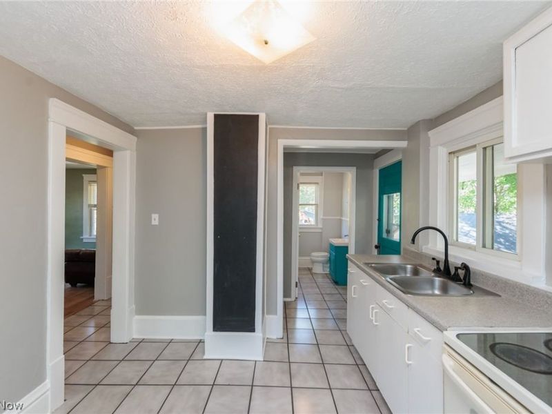 325 Para Avenue, Akron, OH 44305 Photo 34