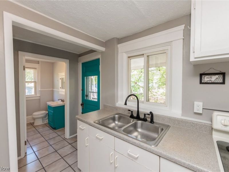 325 Para Avenue, Akron, OH 44305 Photo 35