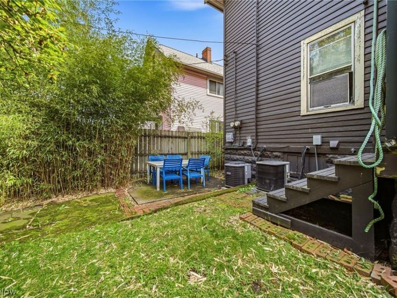 1330 W 64th Street, Cleveland, OH 44102 Photo 5