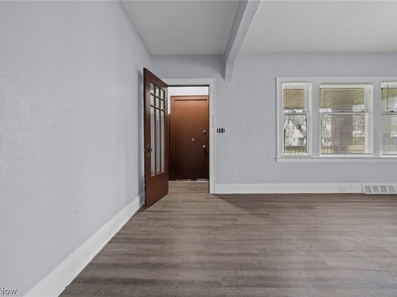 3455 E 121st Street, Unit 2, Cleveland, OH 44120 Photo 2