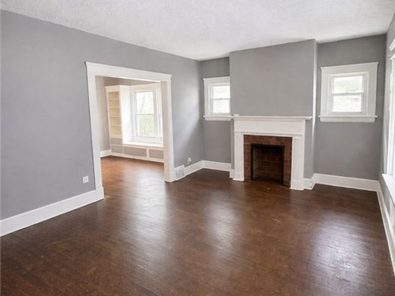 13605 Gainsboro Avenue, Unit Up, East Cleveland, OH 44112 Photo 2