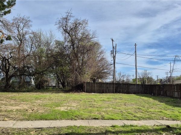 10510 Olivet Avenue , Cleveland, OH 44108