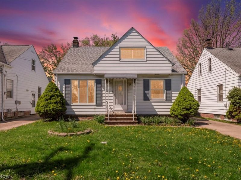 934 E 220th Street, Euclid, OH 44119 Photo 1