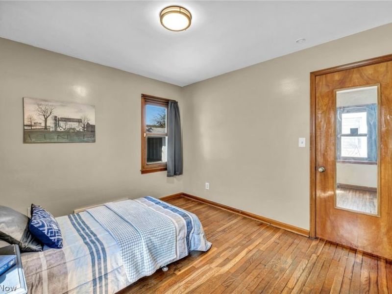 934 E 220th Street, Euclid, OH 44119 Photo 17