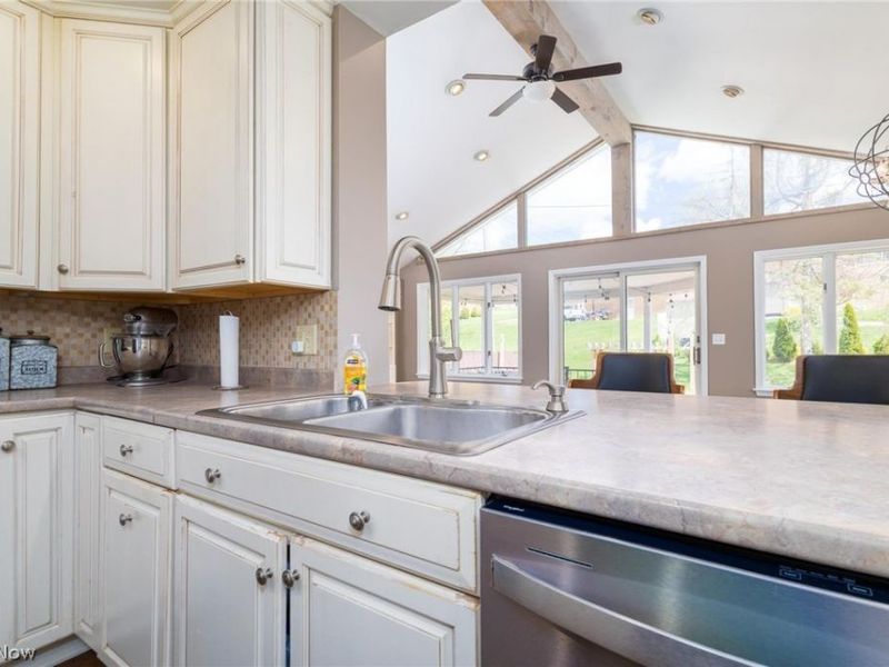 161 STARDUST Drive, Wintersville, OH 43953 Photo 17