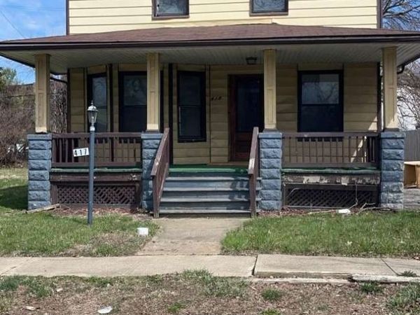 417 Cleveland Road , Cleveland, OH 44108