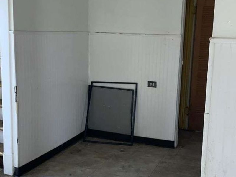 417 Cleveland Road, Cleveland, OH 44108 Photo 15