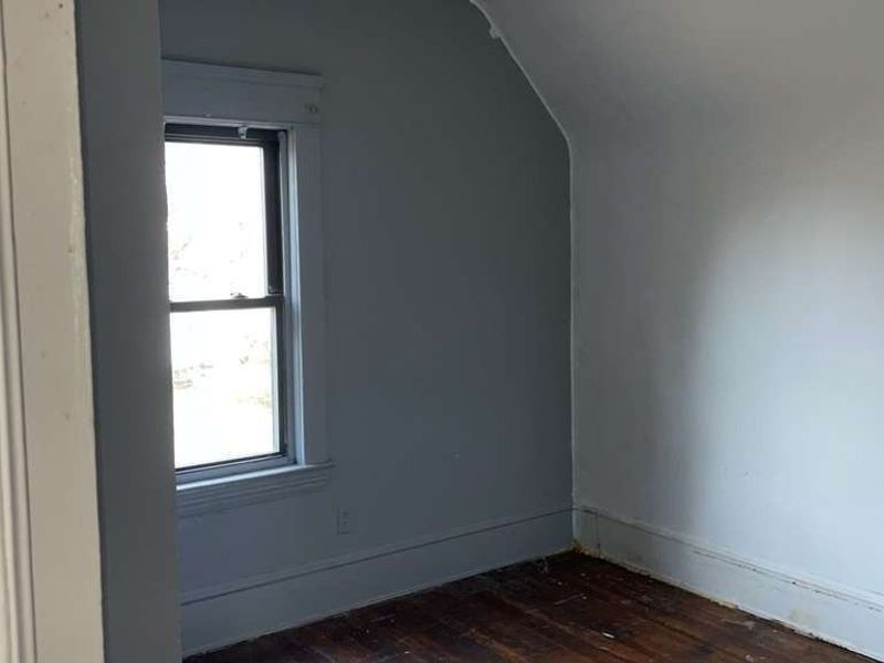 417 Cleveland Road, Cleveland, OH 44108 Photo 16