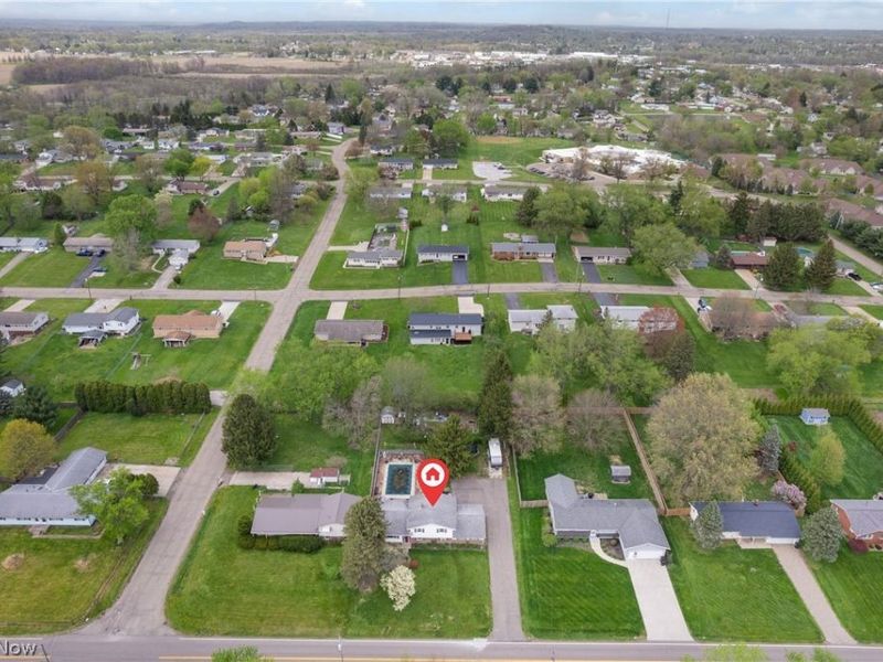 5235 Nave Street SW, Canton, OH 44706 Photo 2