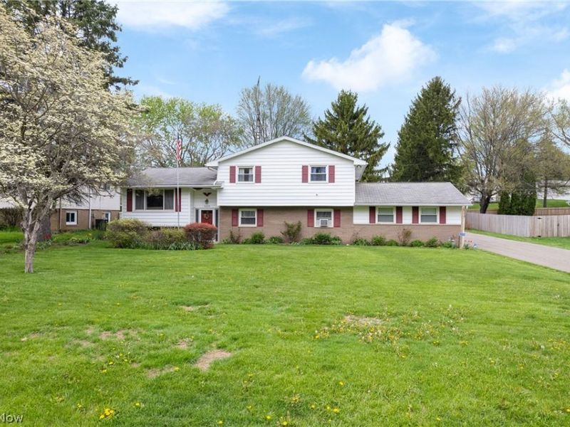 5235 Nave Street SW, Canton, OH 44706 Photo 3