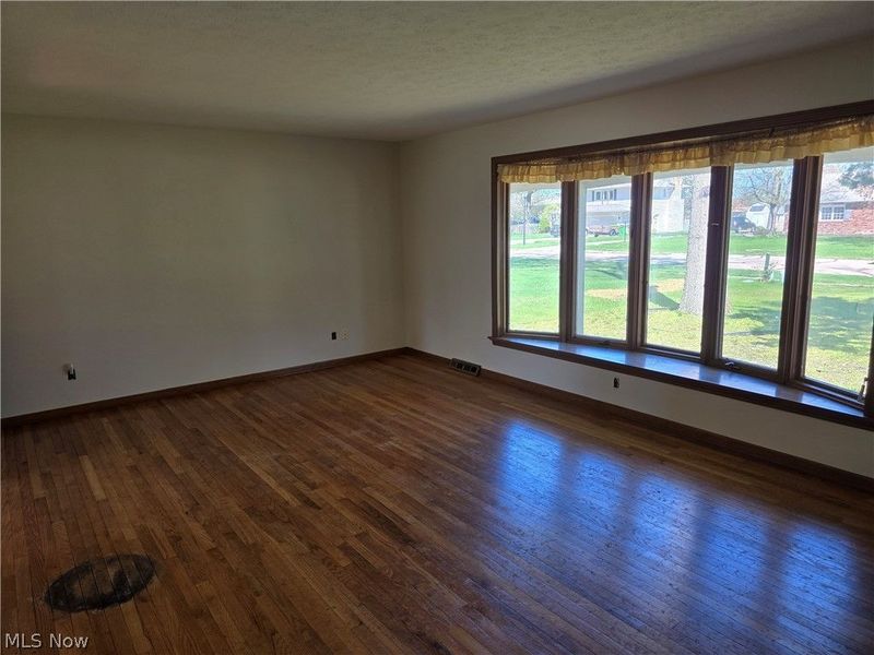 32667 Carriage Lane, Avon Lake, OH 44012 Photo 14