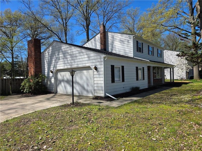 32667 Carriage Lane, Avon Lake, OH 44012 Photo 3