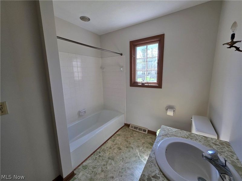 32667 Carriage Lane, Avon Lake, OH 44012 Photo 35