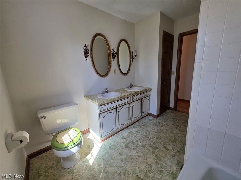 32667 Carriage Lane, Avon Lake, OH 44012 Photo 37