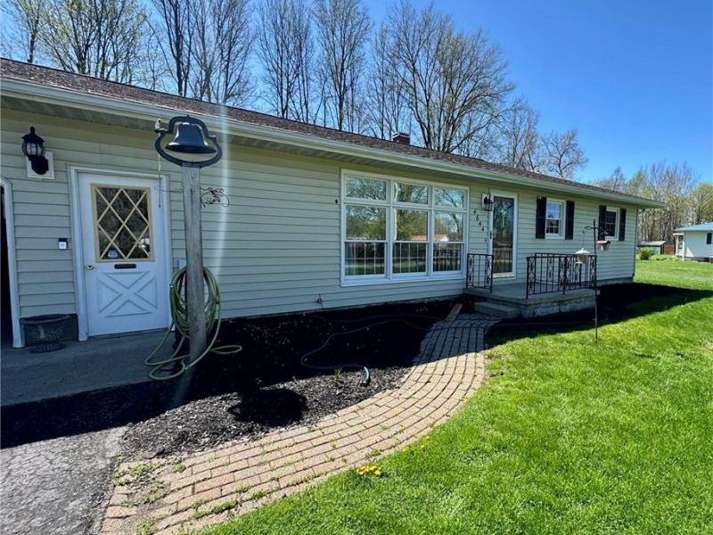 4644 Spencer Circle S, Geneva, OH 44041 Photo 3