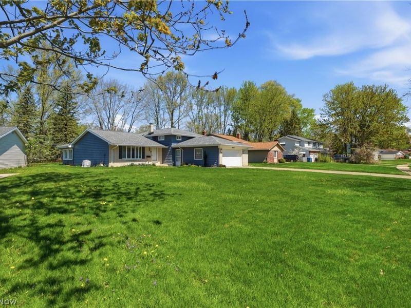 26670 FAIRFAX Lane , North Olmsted, OH 44070 Photo 1