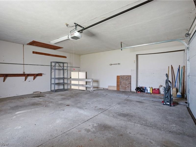 26670 FAIRFAX Lane , North Olmsted, OH 44070 Photo 29