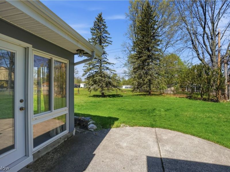 26670 FAIRFAX Lane , North Olmsted, OH 44070 Photo 35