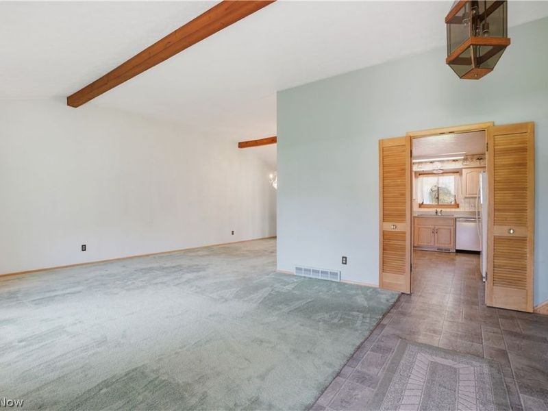 26670 FAIRFAX Lane , North Olmsted, OH 44070 Photo 6