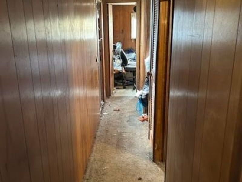 8367 Russell Lane, Cleveland, OH 44144 Photo 6