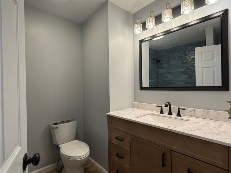 288 Bristol Champion NE, Warren, OH 44481 Photo 7